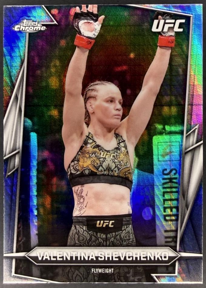 Valentina Shevchenko 2026 Topps Chrome UFC Base #3 Prism Refractor