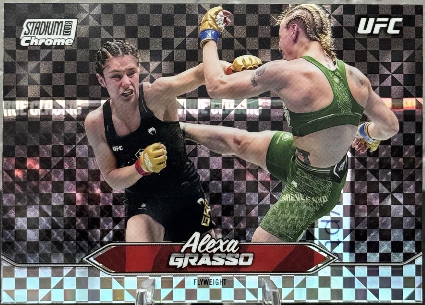 Alexa Grasso 2025 Topps Stadium Club UFC Base Chrome #C-123 X-Fractor