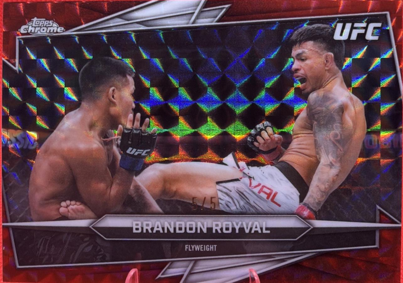 Brandon Royval 2026 Topps Chrome UFC Base #54 Red Geometric Refractor