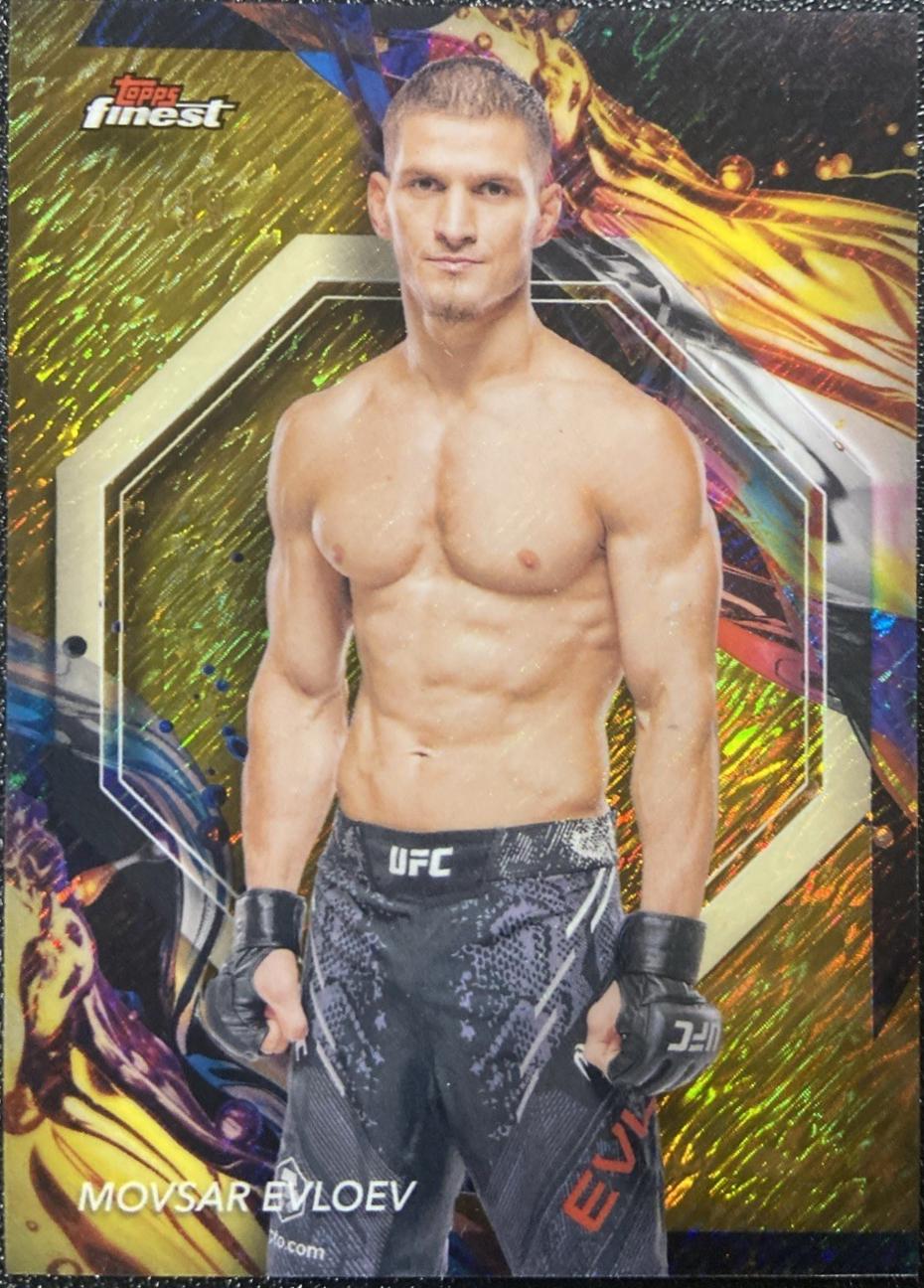 Movsar Evloev 2024 Topps Finest UFC Base Uncommon #174 Gold Shimmer Refractor