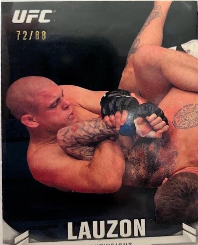 Joe Lauzon 2013 Topps UFC Knockout Base #121 Blue