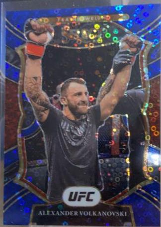 Alexander Volkanovski 2021 Panini Select UFC Concourse #16 Blue Disco