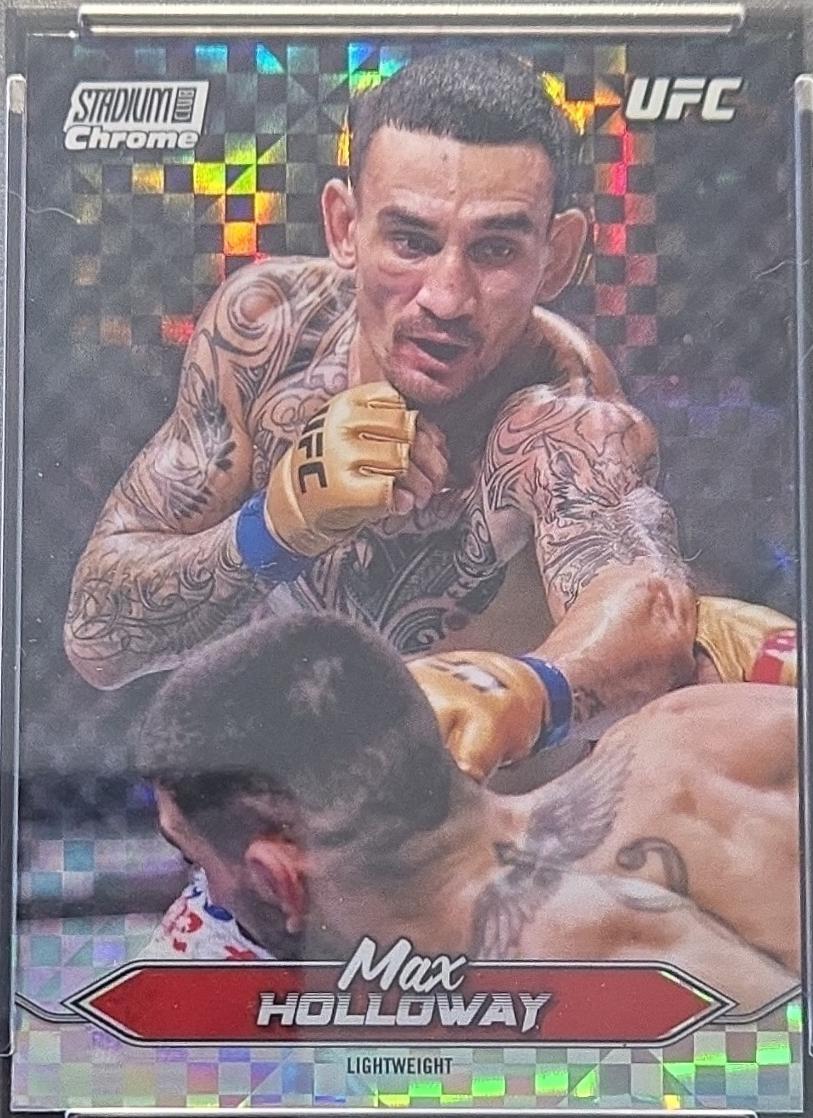 Max Holloway 2025 Topps Stadium Club UFC Base Chrome #C-10 X-Fractor