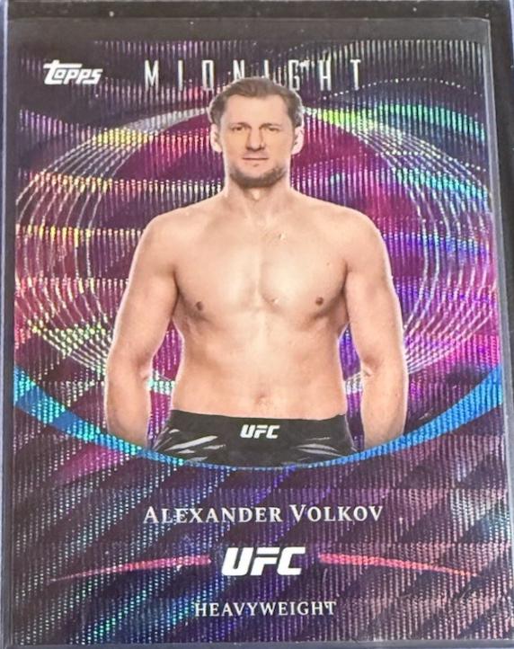 Alexander Volkov 2026 Topps Midnight UFC Base #38 Moon Beam
