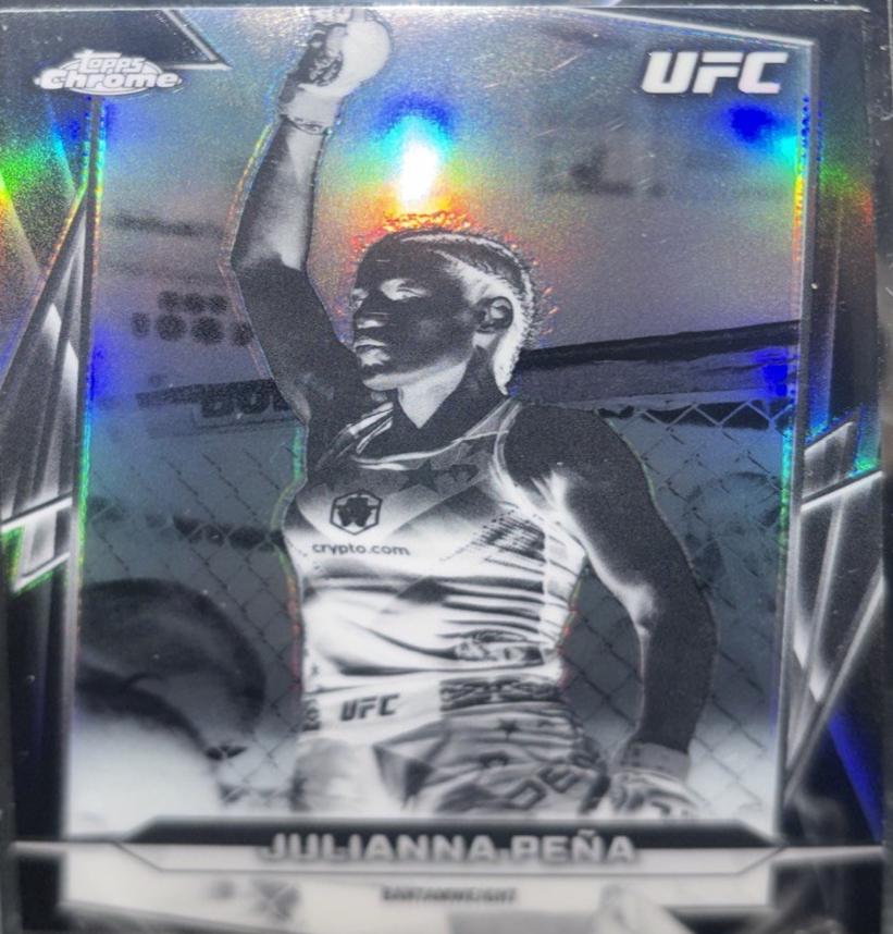 Julianna Peña 2026 Topps Chrome UFC Base #175 Negative Refractor