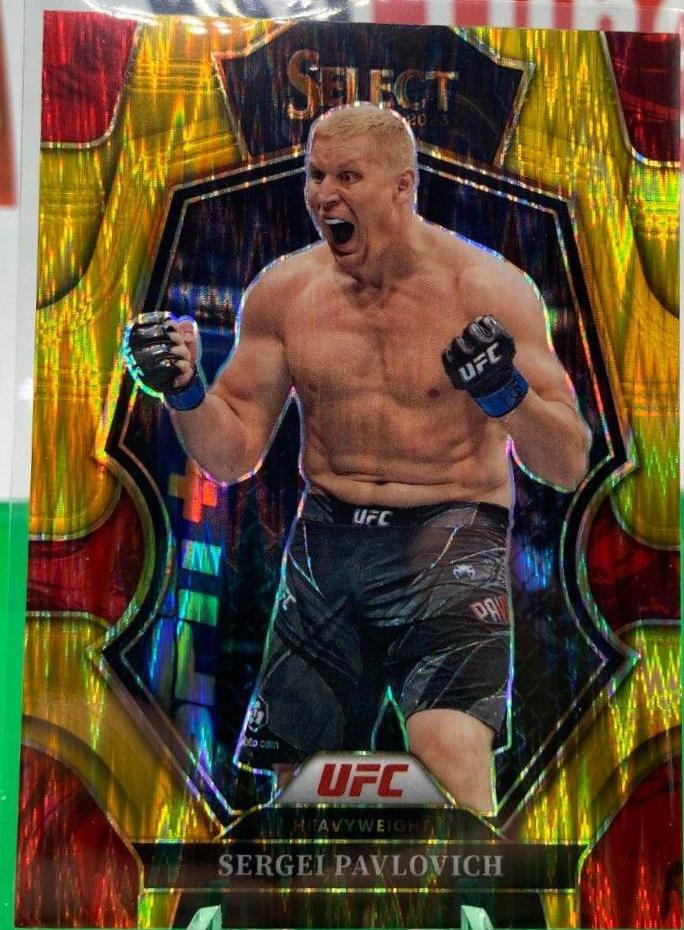 Sergei Pavlovich 2023 Panini Select UFC Premier Level #121 Gold Flash