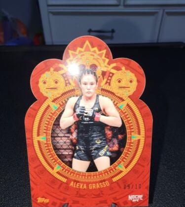 Alexa Grasso 2024 Topps Noche UFC Base #20 Red Die-Cut