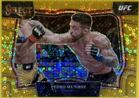 Pedro Munhoz 2023 Panini Select UFC Octagonside #279 Gold