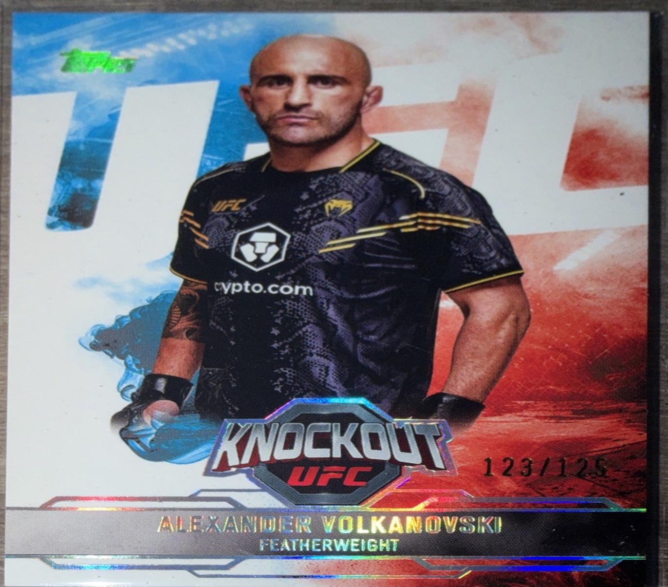 Alexander Volkanovski 2025 Topps Knockout UFC Base #25 Holo Silver