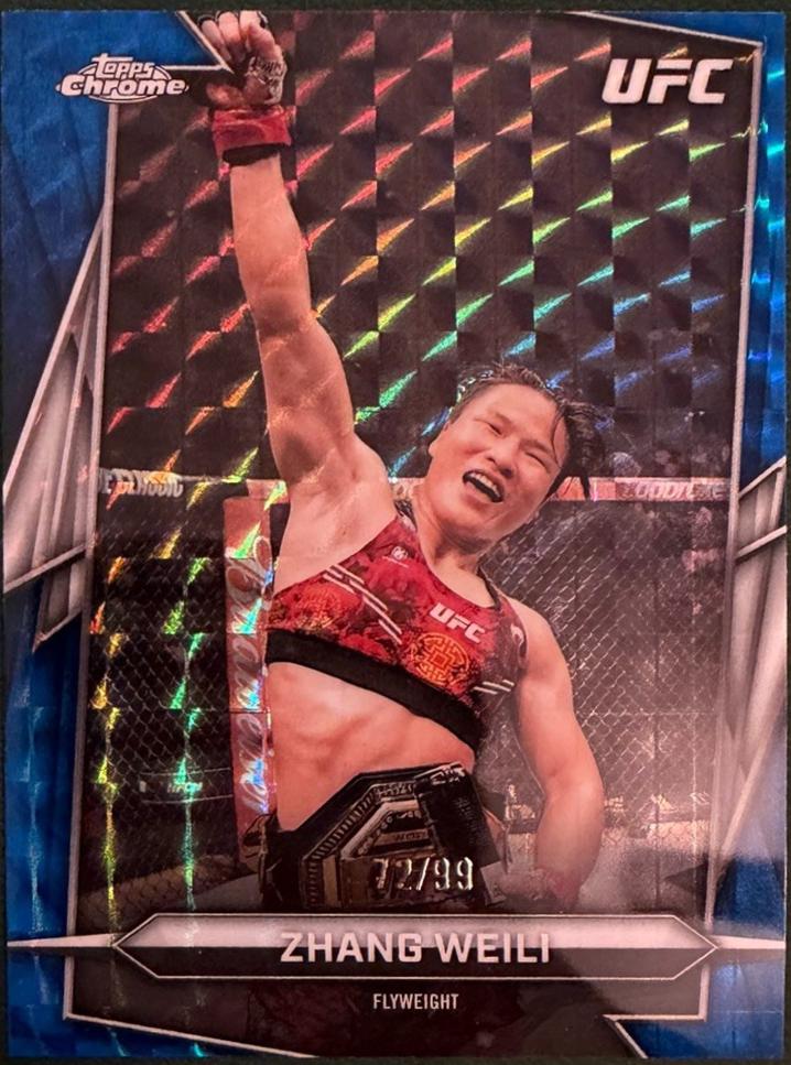 Zhang Weili 2026 Topps Chrome UFC Base #20 Blue Geometric Refractor