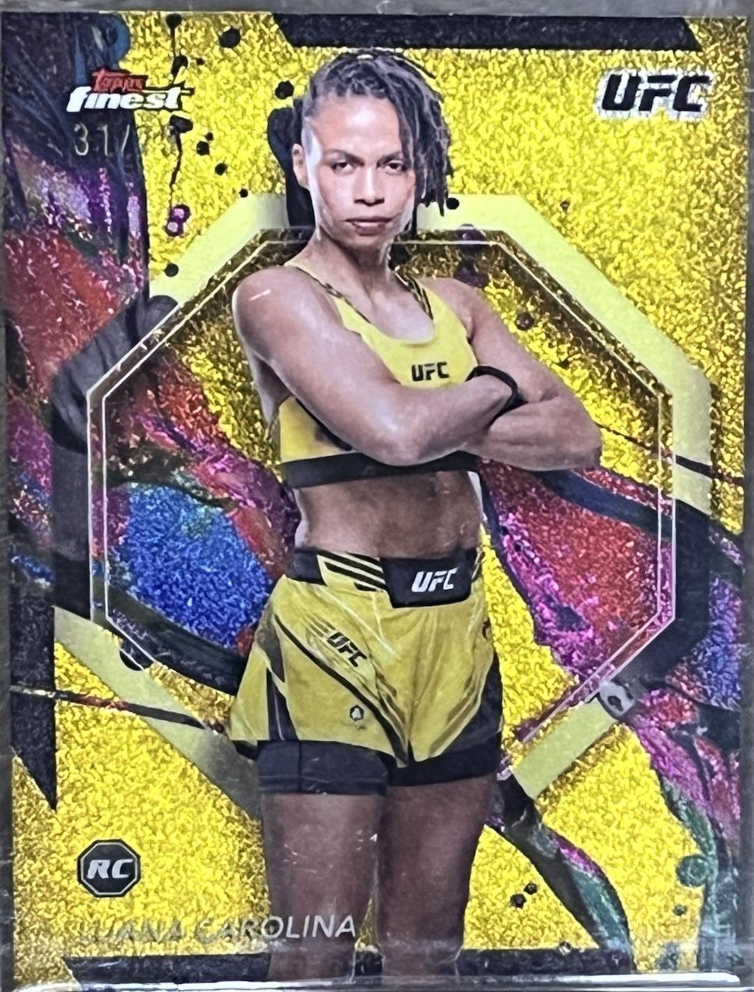 Luana Carolina 2024 Topps Finest UFC Base Common #26 Yellow Glitter Refractor