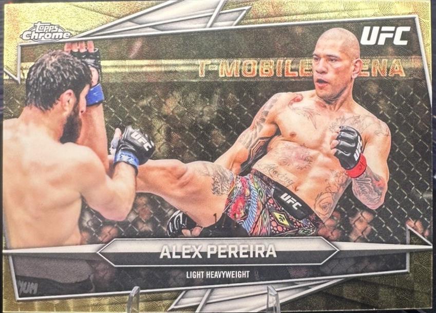 Alex Pereira 2026 Topps Chrome UFC Base #90 Superfractor