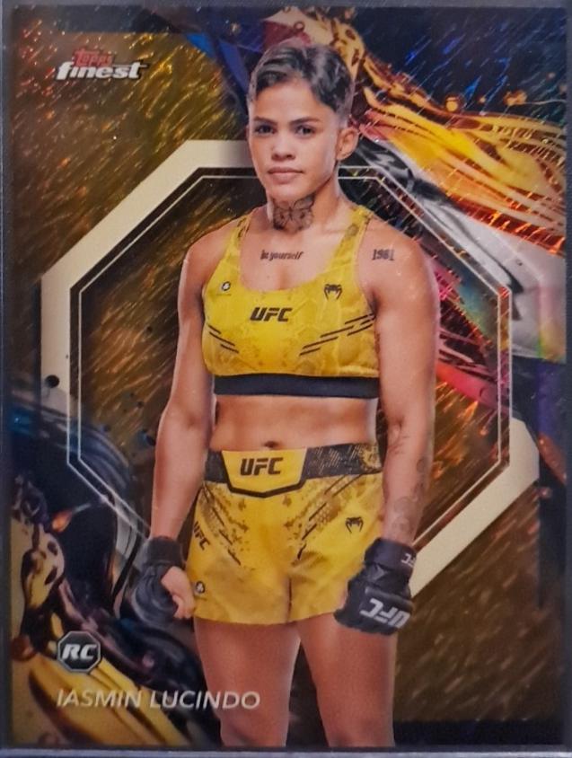 Iasmin Lucindo 2024 Topps Finest UFC Base Uncommon #182 Gold Shimmer Refractor