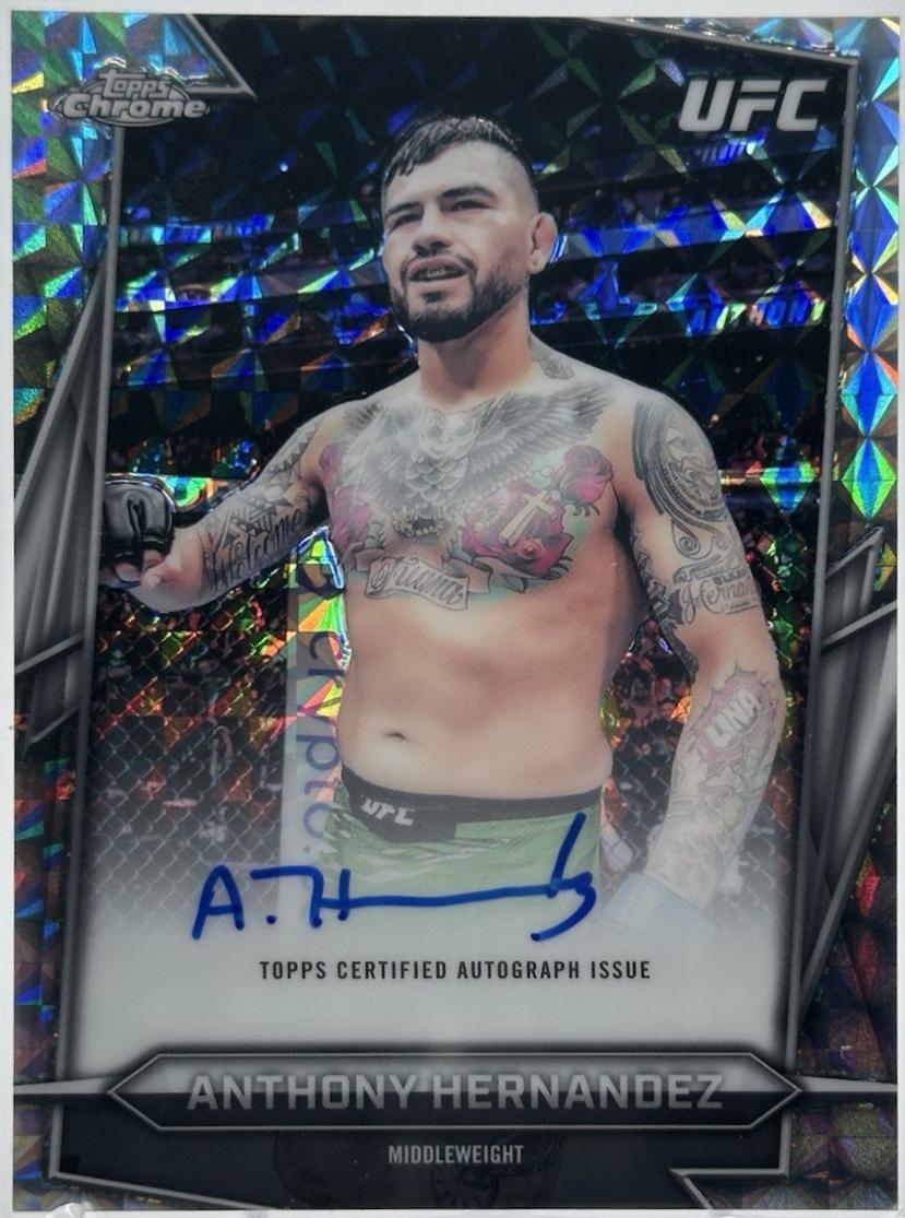 Anthony Hernandez 2026 Topps Chrome UFC Base Autographs #BAV-AH Geometric Refractor