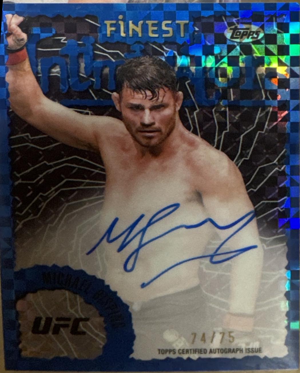 Michael Bisping 2024 Topps Finest UFC Intimidators Autographs #IA-MBG Blue Checkerboard Refractor