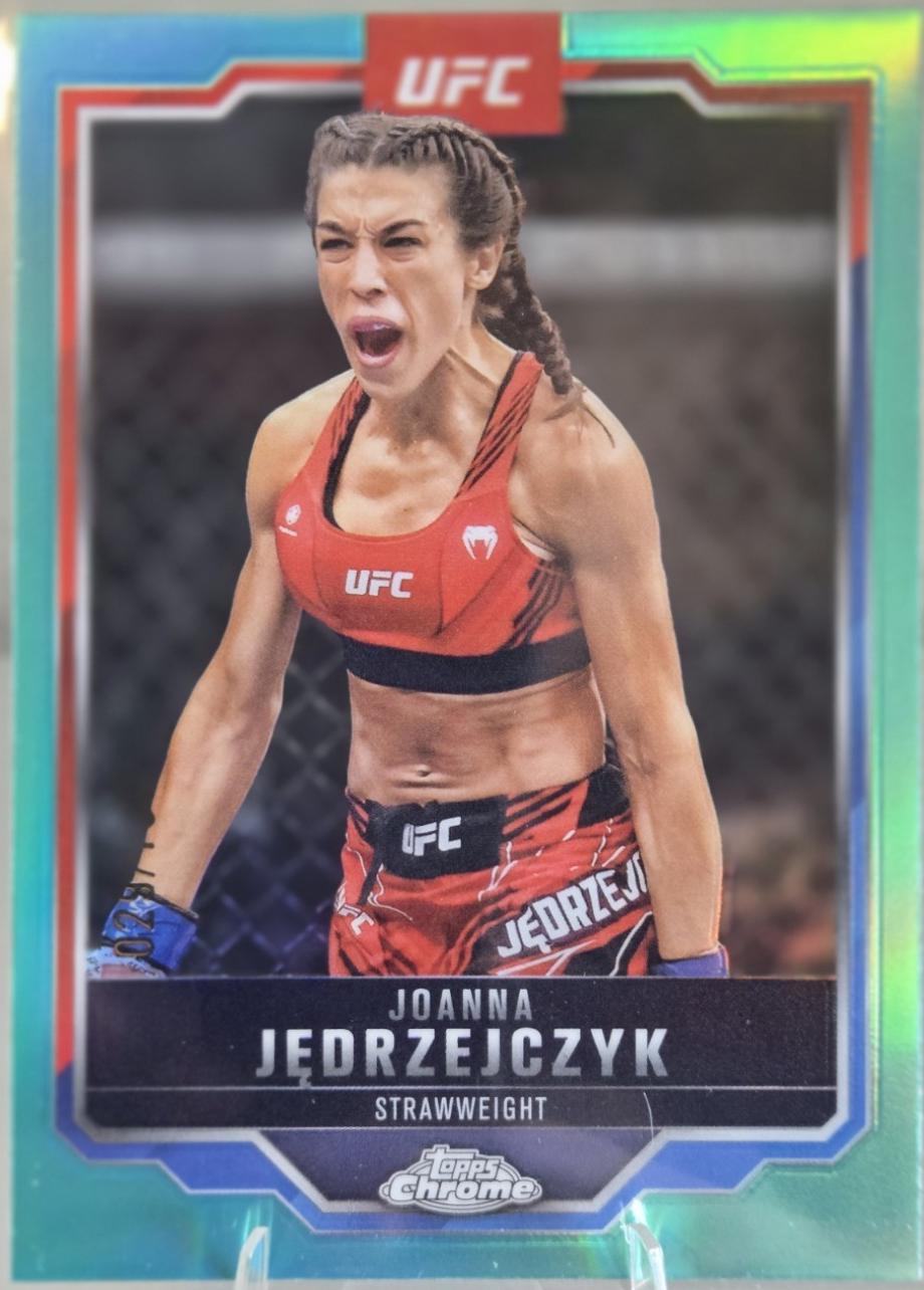Joanna Jędrzejczyk 2025 Topps Chrome UFC Base #34 Aqua Refractor