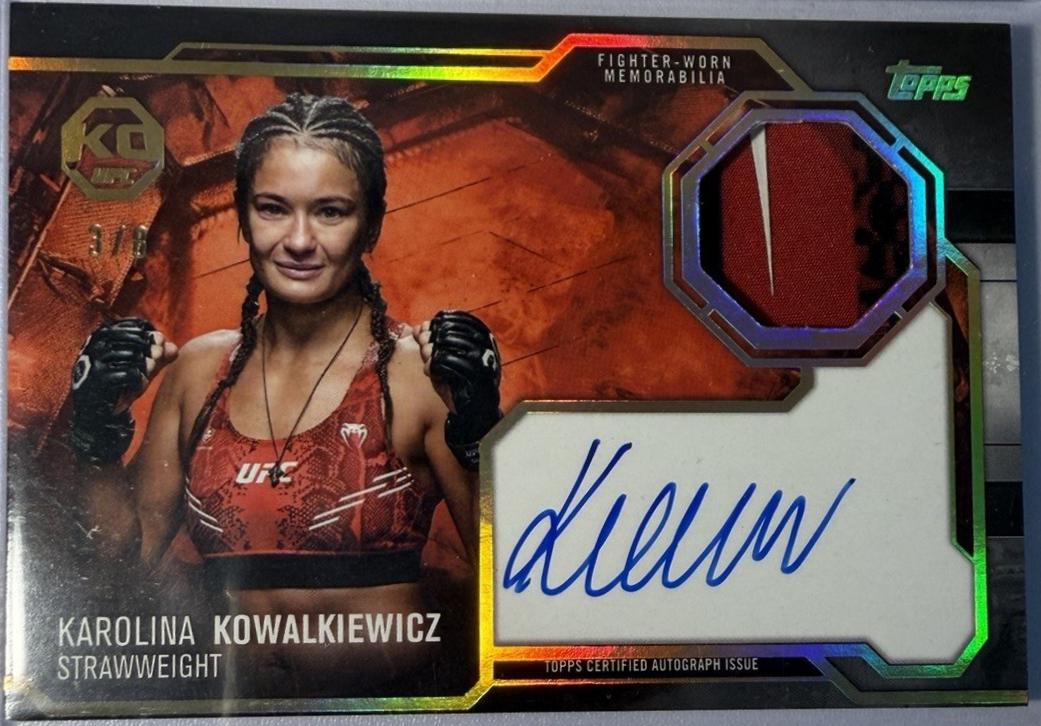 Karolina Kowalkiewicz 2025 Topps Knockout UFC Knockout Autograph Relics #KAR-KK Red