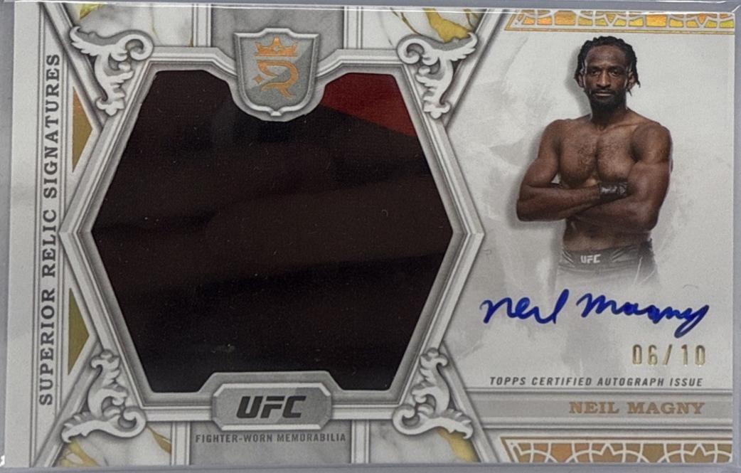 Neil Magny 2024 Topps Royalty UFC Superior Relic Signatures #SRS-NM Gold