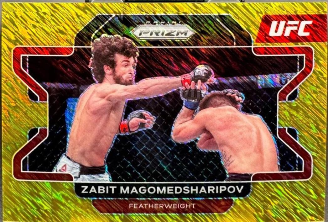 Zabit Magomedsharipov 2022 Panini Prizm UFC Base #82 Gold Shimmer