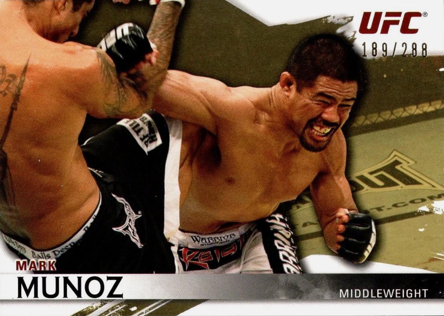 Mark Muñoz 2010 Topps UFC Knockout Base #96 Gold