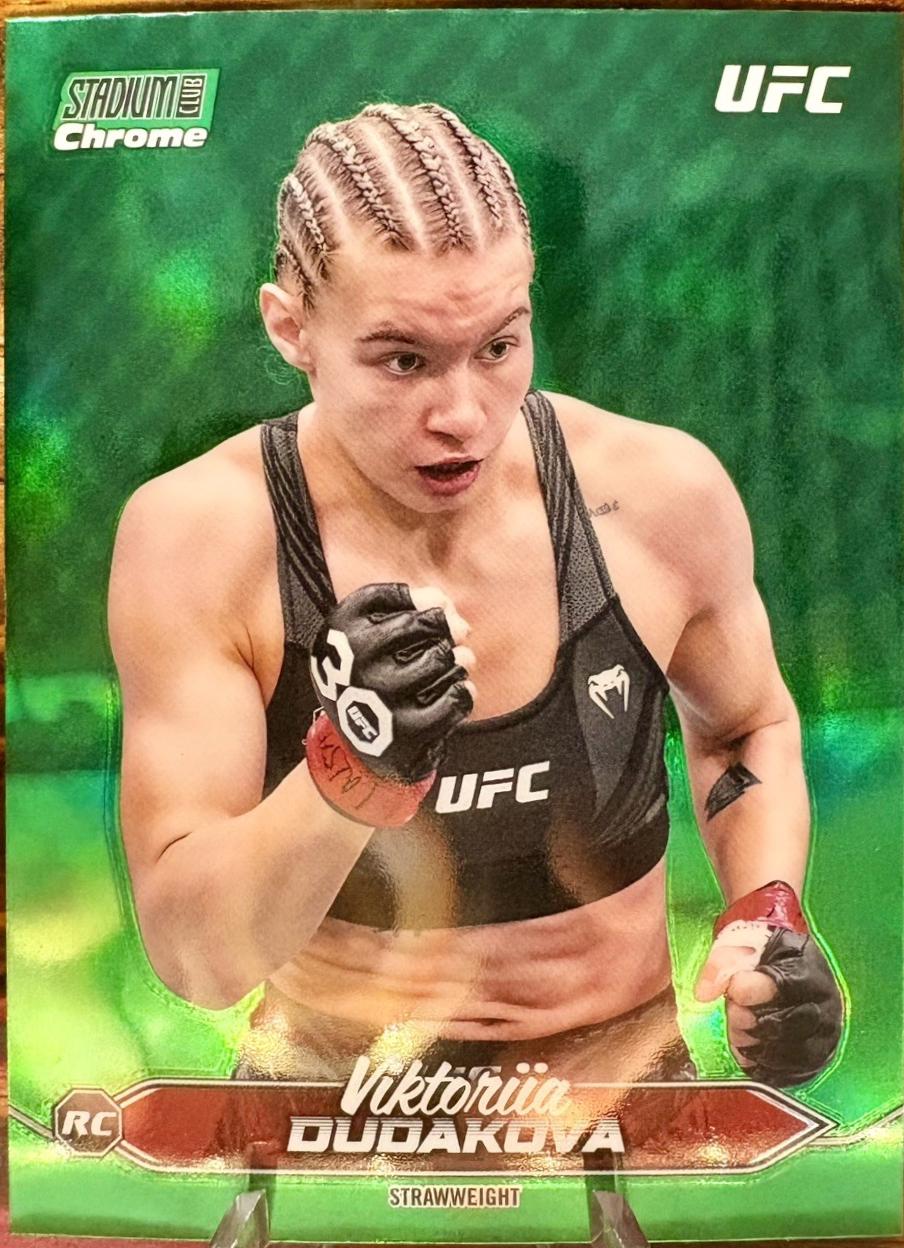 Viktoriia Dudakova 2025 Topps Stadium Club UFC Base Chrome #C-124 Green Refractor