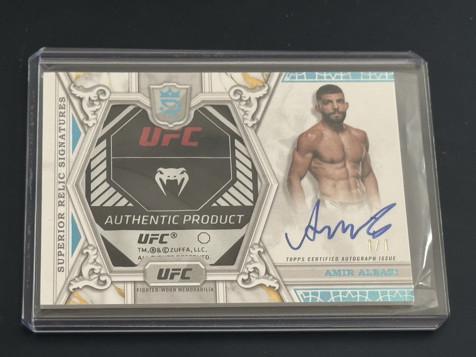 Amir Albazi 2024 Topps Royalty UFC Superior Relic Signatures #SRS-AA Blue