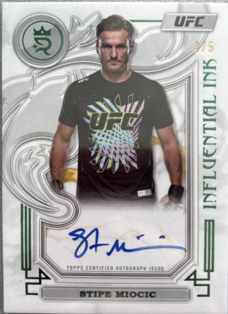 Stipe Miocic 2024 Topps Royalty UFC Influential Ink #IIA-SMC Platinum