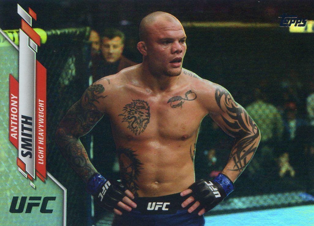 Anthony Smith 2020 Topps UFC Base #39 Rainbow Foil