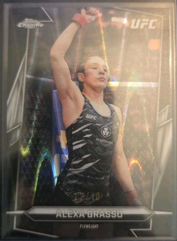 Alexa Grasso 2026 Topps Chrome UFC Base #170 Black Refractor