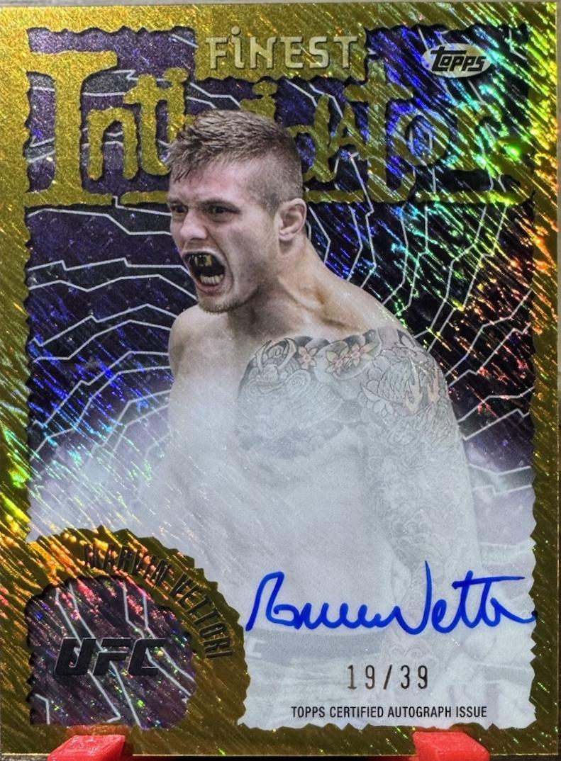 Marvin Vettori 2024 Topps Finest UFC Intimidators Autographs #IA-MVI Gold Shimmer Refractor