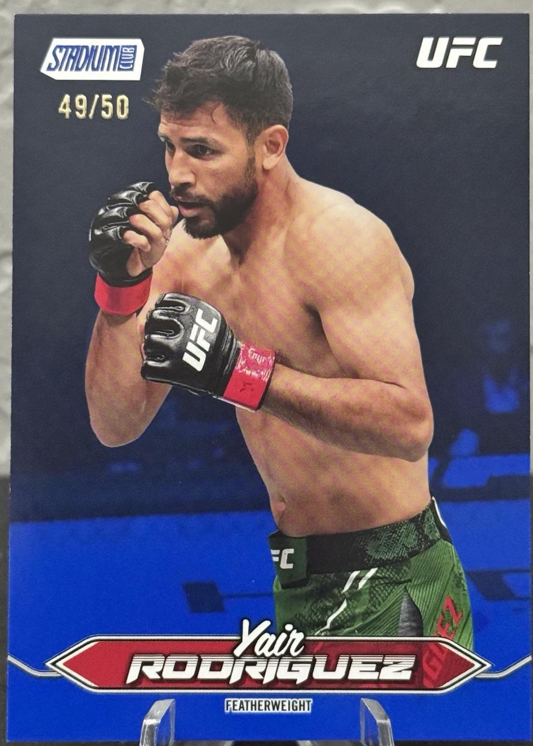 Yair Rodríguez 2025 Topps Stadium Club UFC Base #110 Blue