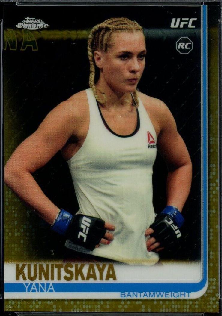 Yana Santos 2019 Topps Chrome UFC Base #39 Refractor