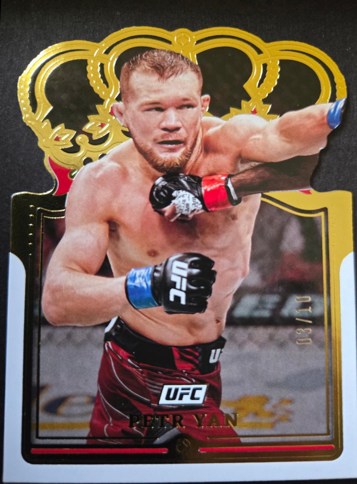 Petr Yan 2022 Panini Chronicles UFC Base Crown Royale #115 Gold