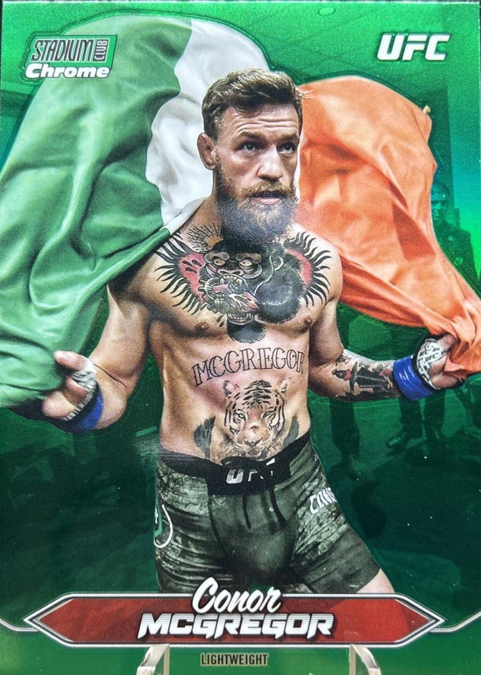 Conor McGregor 2025 Topps Stadium Club UFC Base Chrome #C-200 Green Refractor