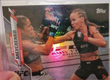 Valentina Shevchenko 2020 Topps UFC Base #14 Rainbow Foil
