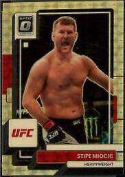 Stipe Miocic 2023 Panini Donruss Optic UFC Base #17 Gold Vinyl