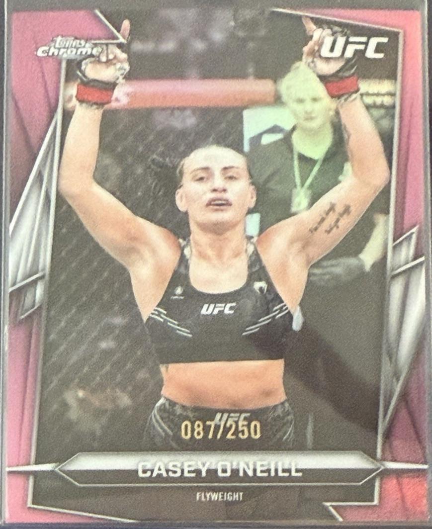 Casey O'Neill 2026 Topps Chrome UFC Base #81 Purple Geometric Refractor