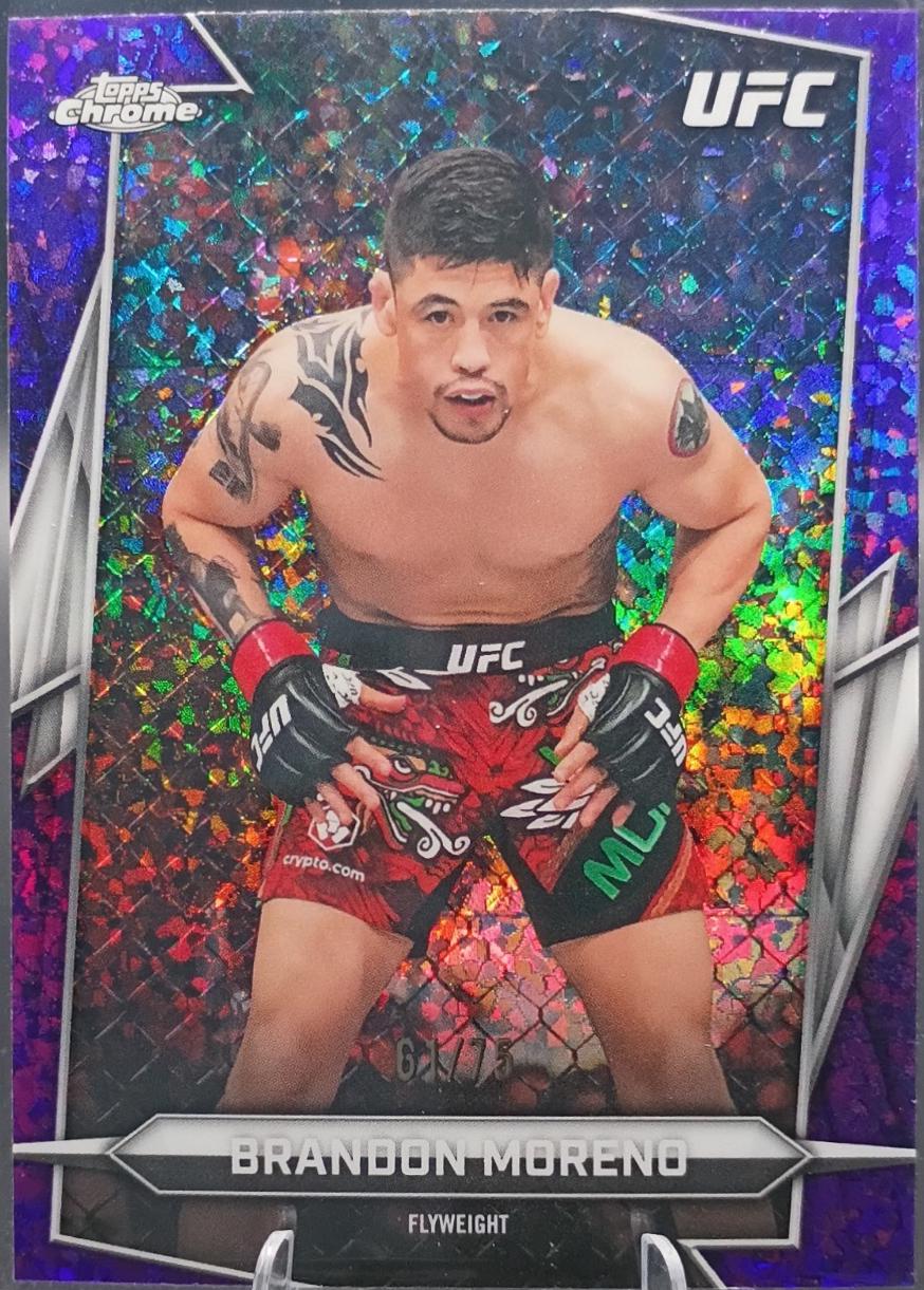 Brandon Moreno 2026 Topps Chrome UFC Base #162 Purple Mini Diamonds Refractor
