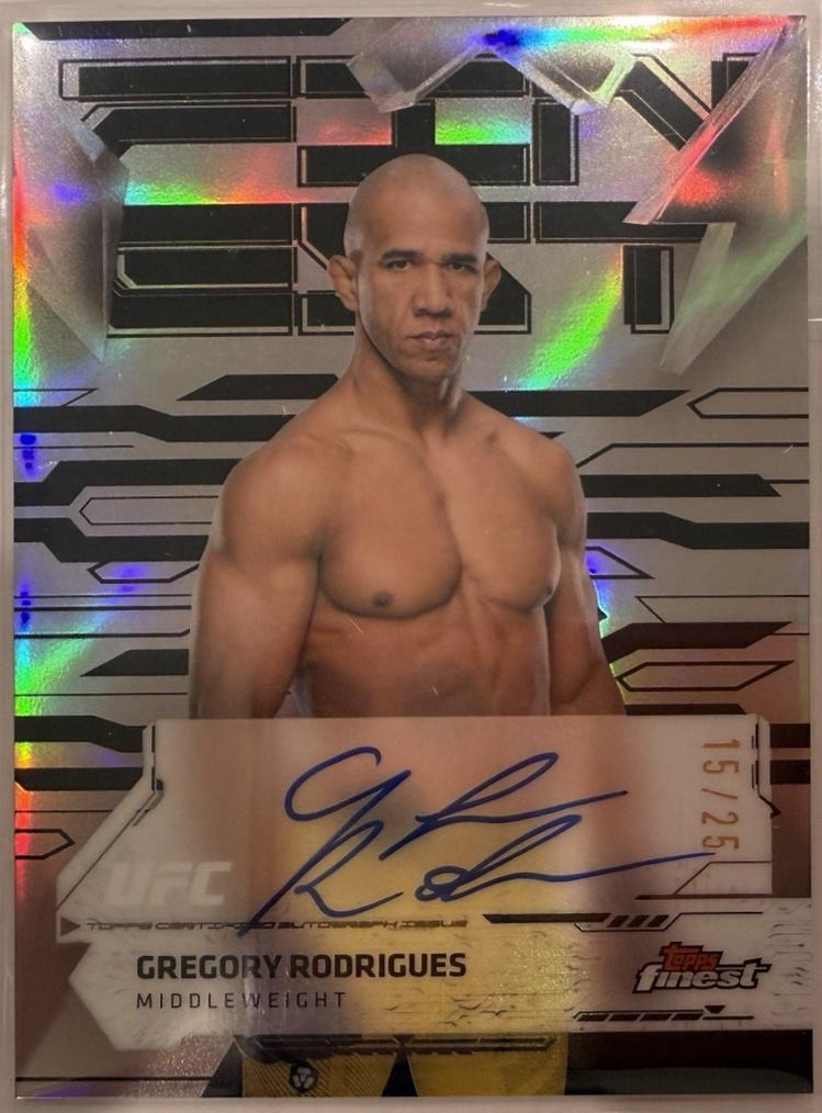 Gregory Rodrigues 2025 Topps Finest UFC Finest Autographs #FA-GR Black Refractor