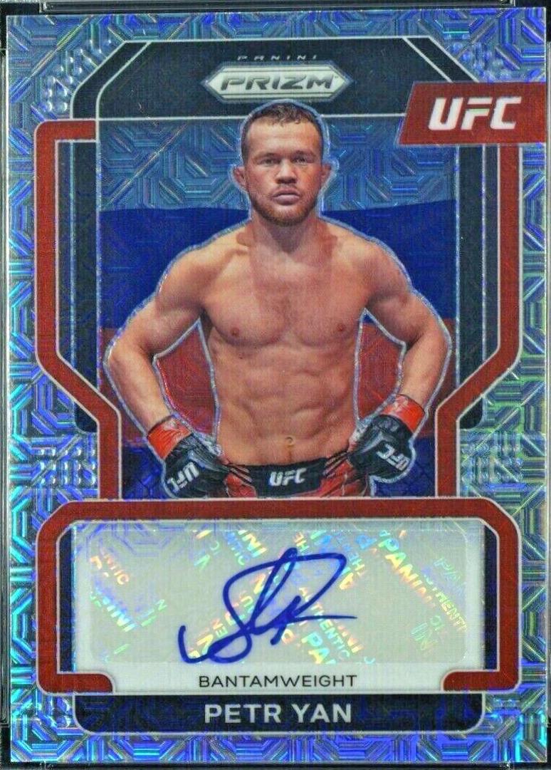 Petr Yan 2022 Panini Prizm UFC Signatures #53 Mojo