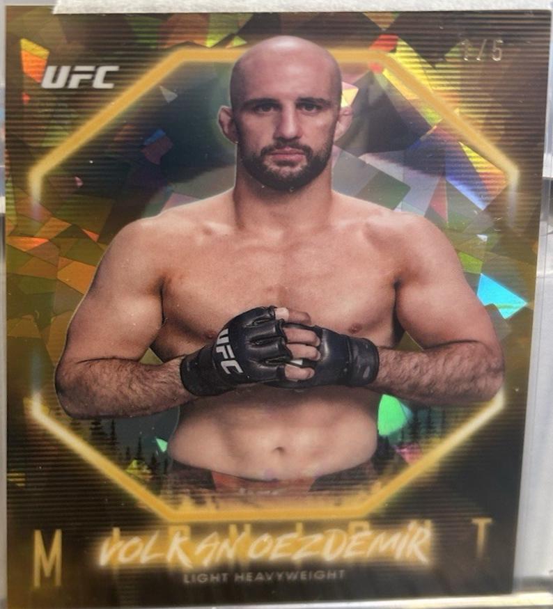 Volkan Oezdemir 2025 Topps Midnight UFC Base #37 Daybreak