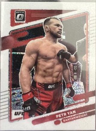 Petr Yan 2022 Panini Donruss Optic UFC Base #74 White Sparkle