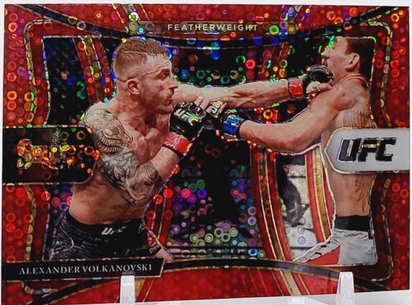 Alexander Volkanovski 2021 Panini Select UFC Premier Level #155 Red Disco