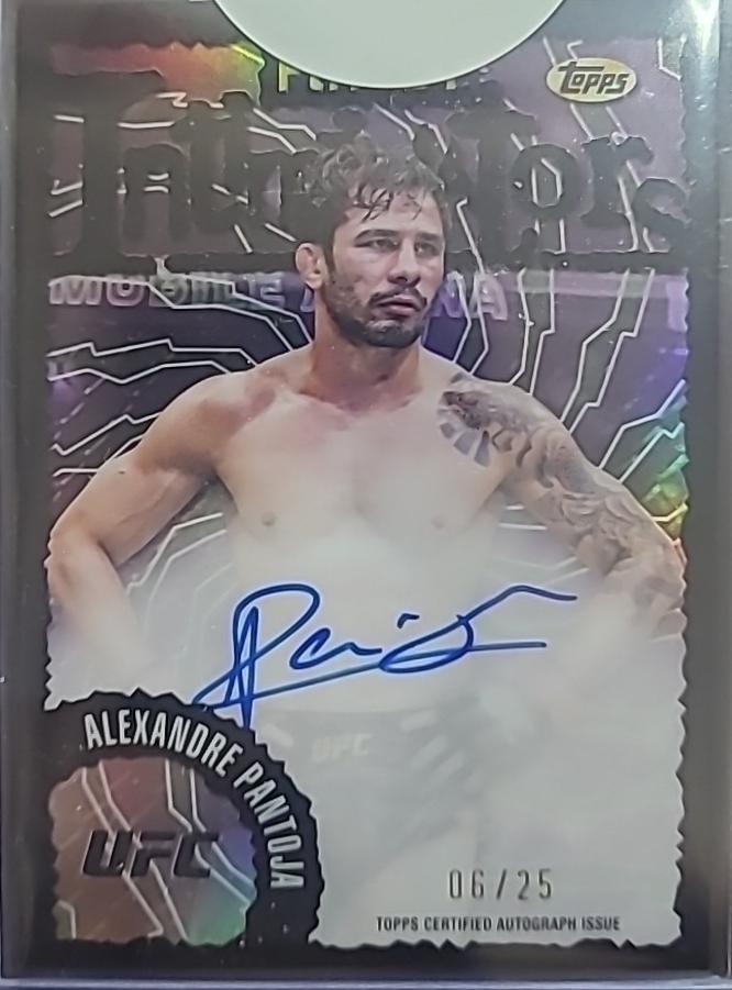 Alexandre Pantoja 2024 Topps Finest UFC Intimidators Autographs #IA-APA Black Refractor
