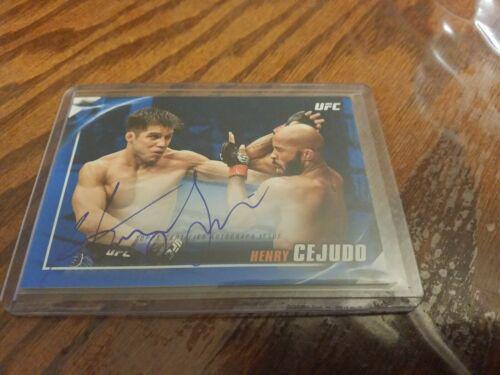Henry Cejudo 2019 Topps UFC Knockout Knockout Autographs #KA-HC Blue