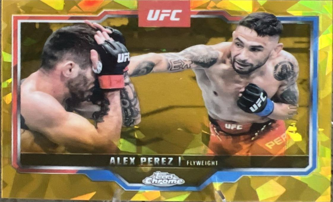 Alex Perez 2025 Topps Chrome Sapphire UFC Base Sapphire #60 Gold Sapphire