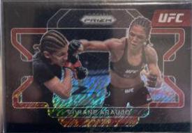 Viviane Araujo 2022 Panini Prizm UFC Base #62 Gold Shimmer