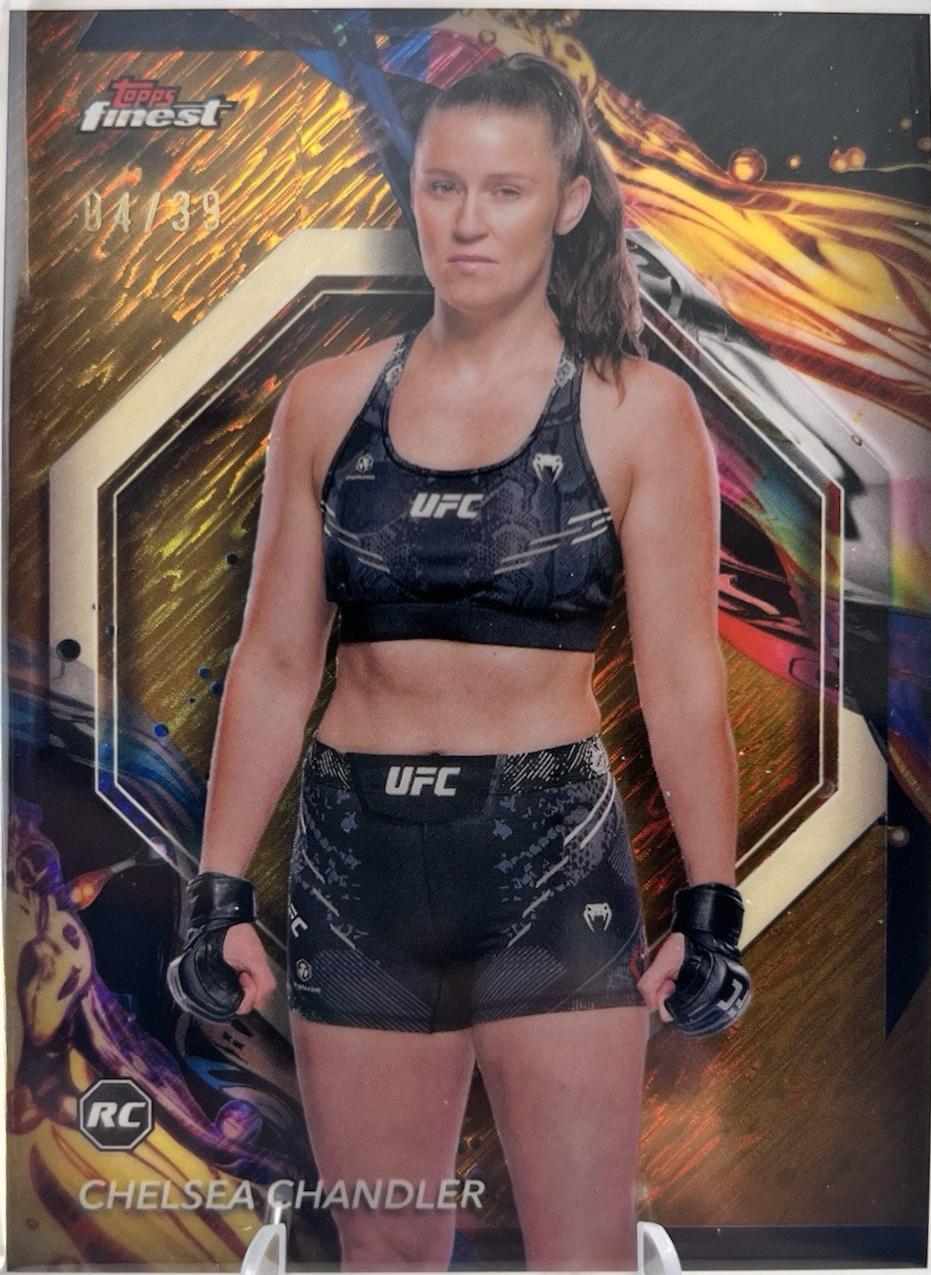 Chelsea Chandler 2024 Topps Finest UFC Base Uncommon #132 Gold Shimmer Refractor