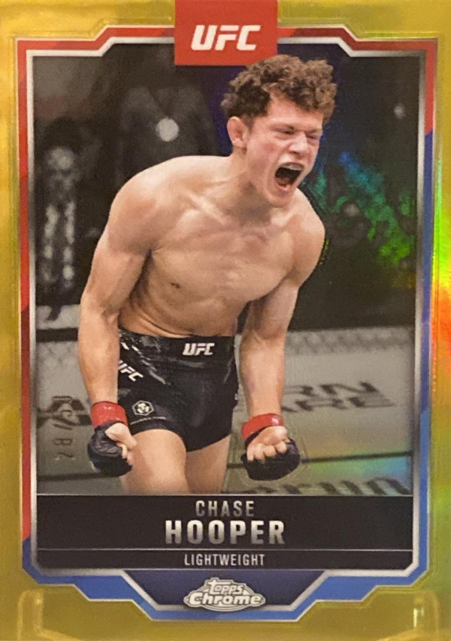 Chase Hooper 2025 Topps Chrome UFC Base #17 Gold Refractor