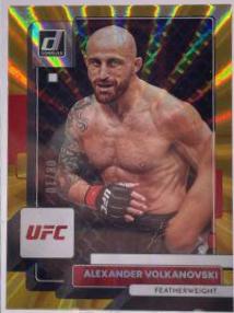 Alexander Volkanovski 2023 Panini Donruss UFC Base #86 Gold Laser